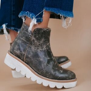 BED|STU Like New! LYDYI BLACK LUX